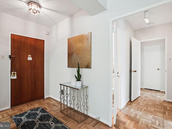 2475 Virginia Avenue NW 321, Washington DC 20037