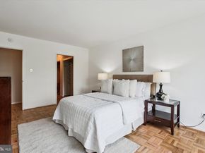 2475 Virginia Avenue NW 321, Washington DC 20037