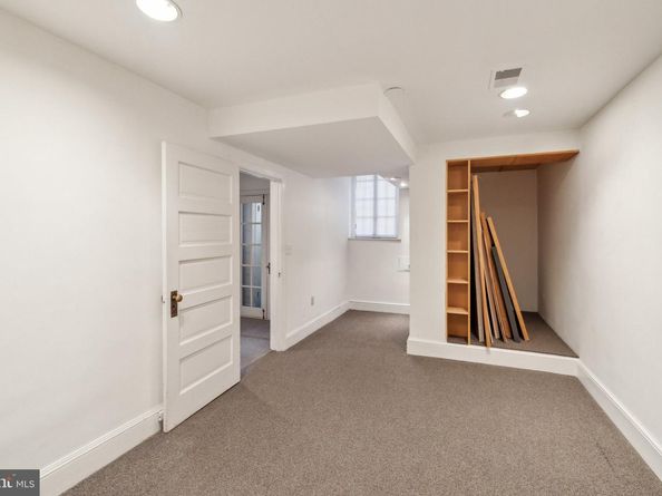 2012 R Street NW, Washington DC 20009