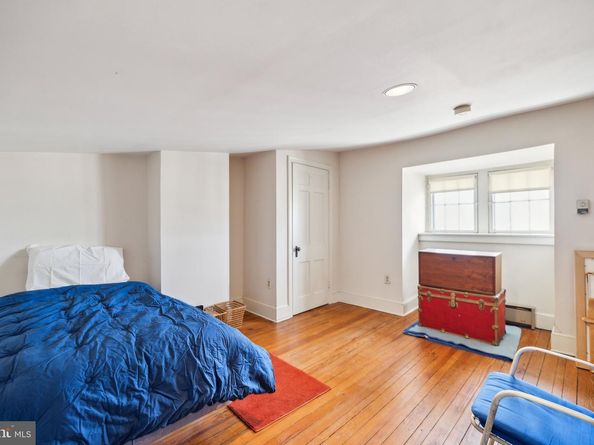 2012 R Street NW, Washington DC 20009