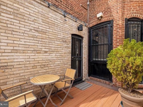 2012 R Street NW, Washington DC 20009