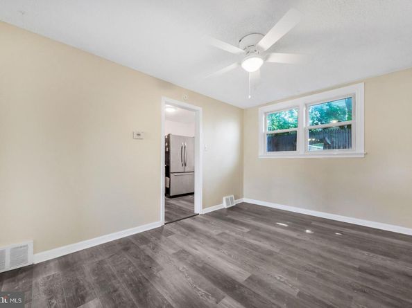 415 Arlington Avenue, Upper Darby PA 19082