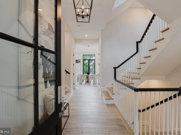 5024 Dana Place NW, Washington DC 20016