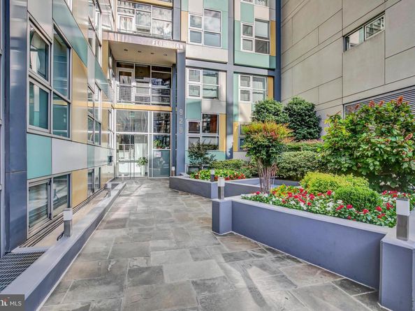 929 Florida Avenue NW 2001, Washington DC 20001