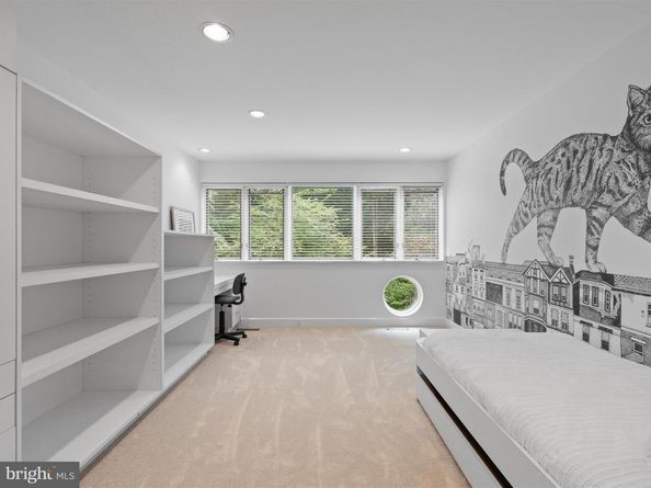 10517 Sunlit Road, Oakton VA 22124