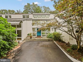 10517 Sunlit Road