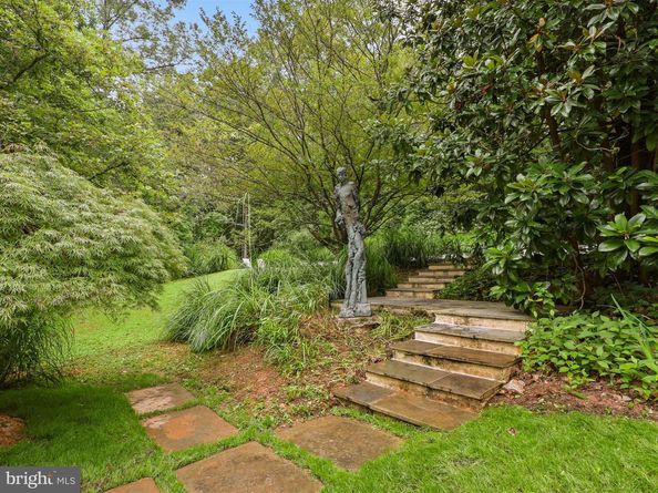 10517 Sunlit Road, Oakton VA 22124