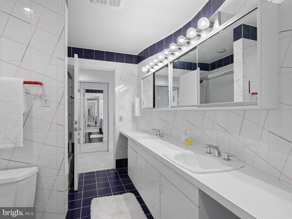 10517 Sunlit Road, Oakton VA 22124