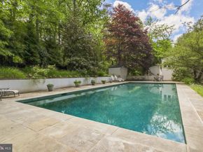 10517 Sunlit Road, Oakton VA 22124