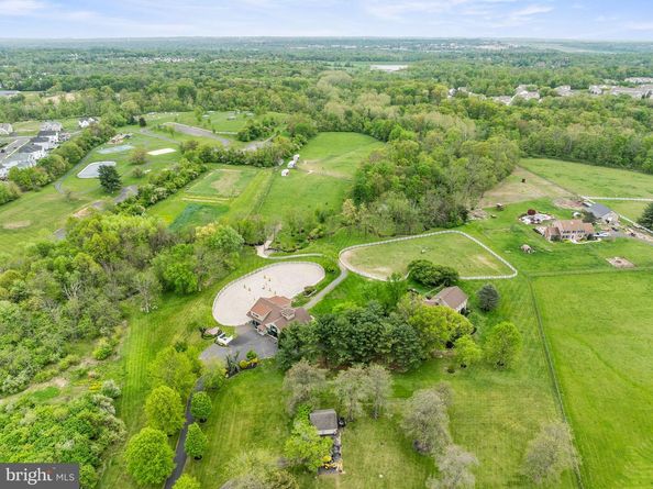 279 Folly Road, Chalfont PA 18914