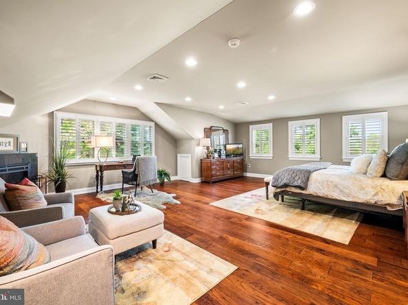 279 Folly Road, Chalfont PA 18914