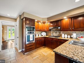 279 Folly Road, Chalfont PA 18914