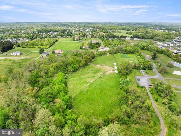 279 Folly Road, Chalfont PA 18914