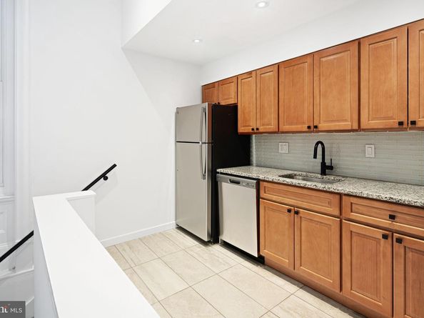 1111 Spruce Street 100, Philadelphia PA 19107