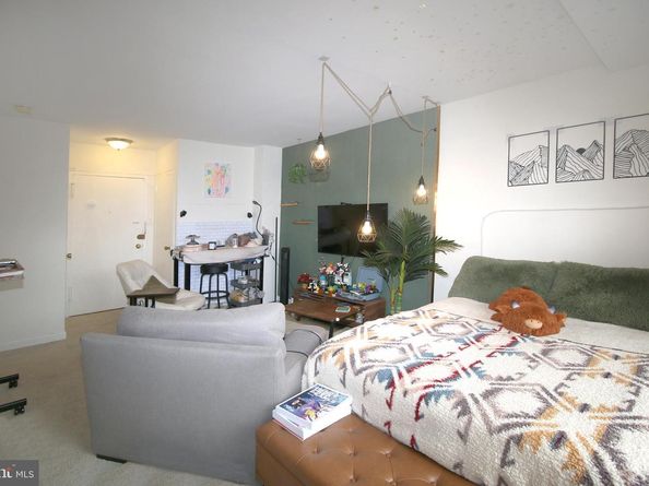 1121 Arlington Boulevard 703, Arlington VA 22209