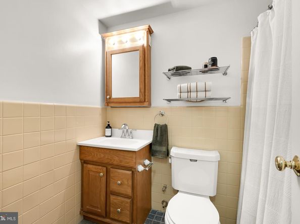 2475 Virginia Avenue NW 200/201, Washington DC 20037
