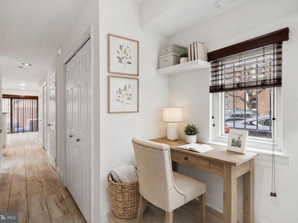 1 Queen Street 1, Philadelphia PA 19147