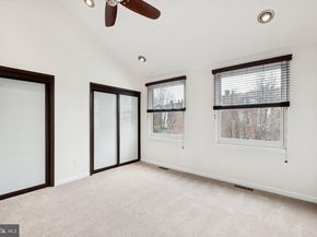 1 Queen Street 1, Philadelphia PA 19147
