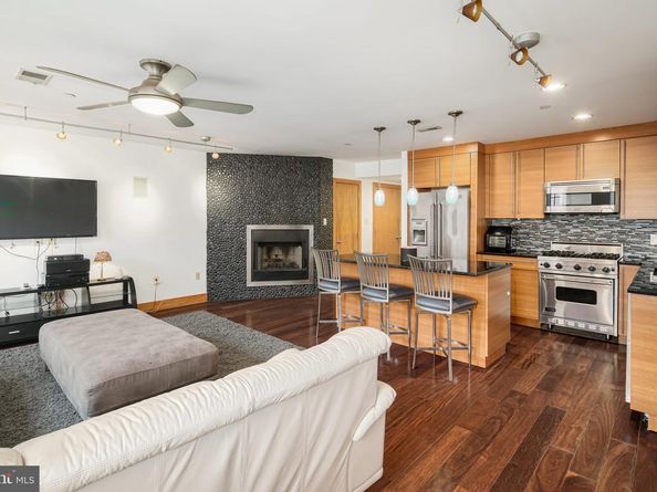 20 Letitia Street 4F, Philadelphia PA 19106