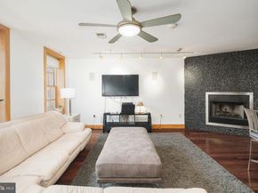 20 Letitia Street 4F, Philadelphia PA 19106