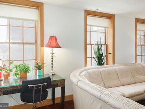 20 Letitia Street 4F, Philadelphia PA 19106