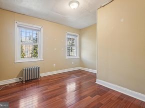 1527 Earl Street, Philadelphia PA 19125