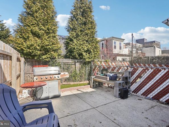 1527 Earl Street, Philadelphia PA 19125