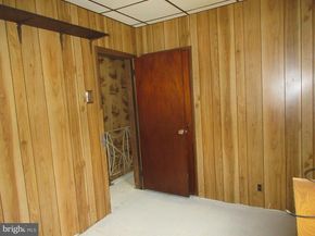 4472 E Thompson Street, Philadelphia PA 19137