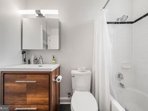 1423 R Street NW 402, Washington DC 20009