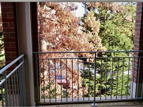 1855 Stratford Park 214, Reston VA 20190