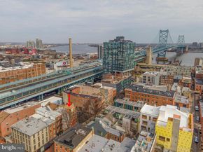 239 Race Street A, Philadelphia PA 19106