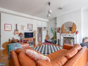 239 Race Street A, Philadelphia PA 19106