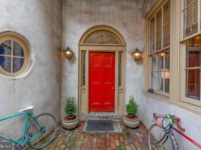 239 Race Street A, Philadelphia PA 19106