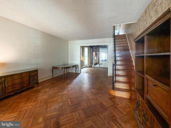 6144 Catharine Street, Philadelphia PA 19143