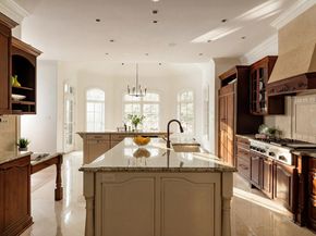 9250 Persimmon Tree Road, Potomac MD 20854