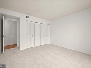 4600 S Four Mile Run Drive 238, Arlington VA 22204