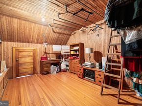 1018 Beech Rd, Wallingford PA 19086