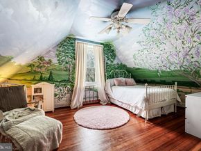 1018 Beech Rd, Wallingford PA 19086