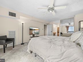 250 S Reynolds Street 1003, Alexandria VA 22304