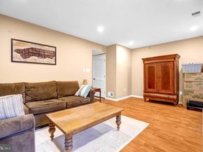 5922 Munson Court, Falls Church VA 22041