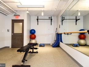 1250 S Washington Street 816, Alexandria VA 22314