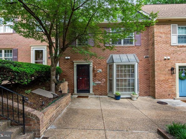 663 N Armistead Street, Alexandria VA 22312