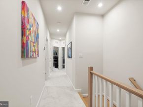 7461 Backett Wood Terrace 1213, Mclean VA 22102