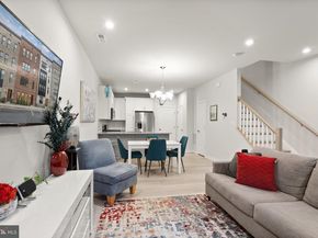 7461 Backett Wood Terrace 1213, Mclean VA 22102