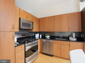 811 4TH Street NW 402, Washington DC 20001
