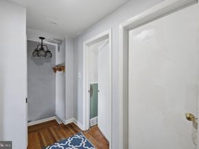 2110 Delmar Drive, Folcroft PA 19032