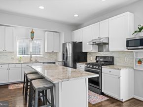 8261 Electric Avenue, Vienna VA 22182