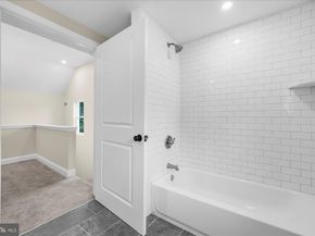 201 Penllyn Blue Bell Pike, Blue Bell PA 19422
