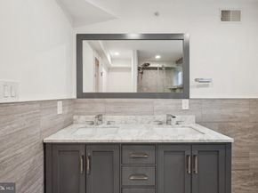 1710 W Seybert Street, Philadelphia PA 19121