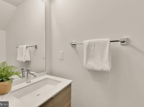 2647 41st Street NW 1, Washington DC 20007